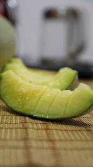 海阳吃网瓜视频,揭秘网络红人美食挑战背后的故事