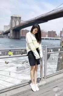 吃瓜街拍网红是谁呀图片,吃瓜街拍网红背后的神秘面纱